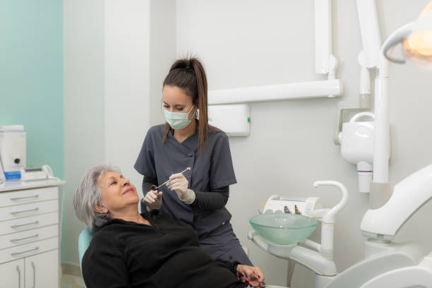 Best Emergency Tooth Extraction in Sonterra, TX